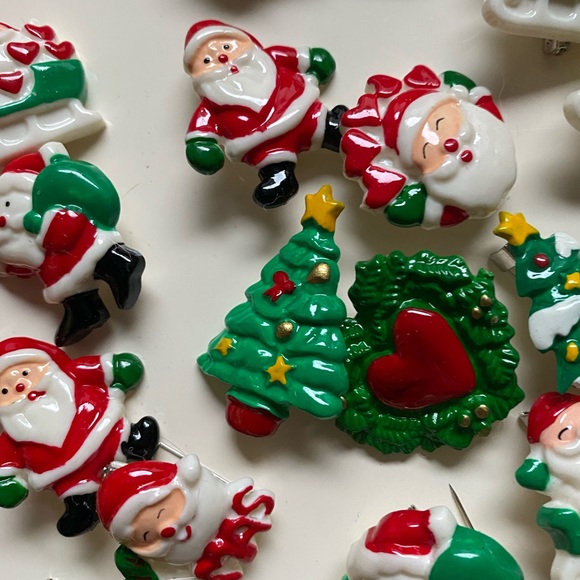 Jewelry - Vintage Christmas Pins (37 piece)